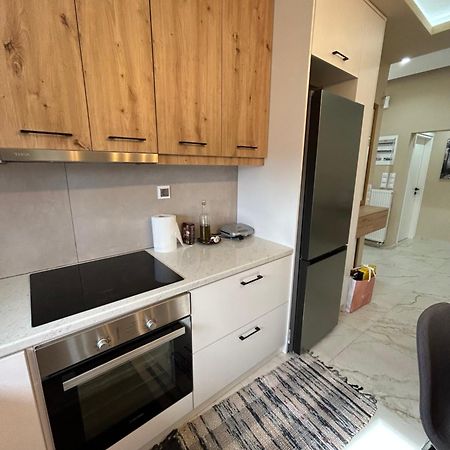 Silver House Asimi Luaran gambar